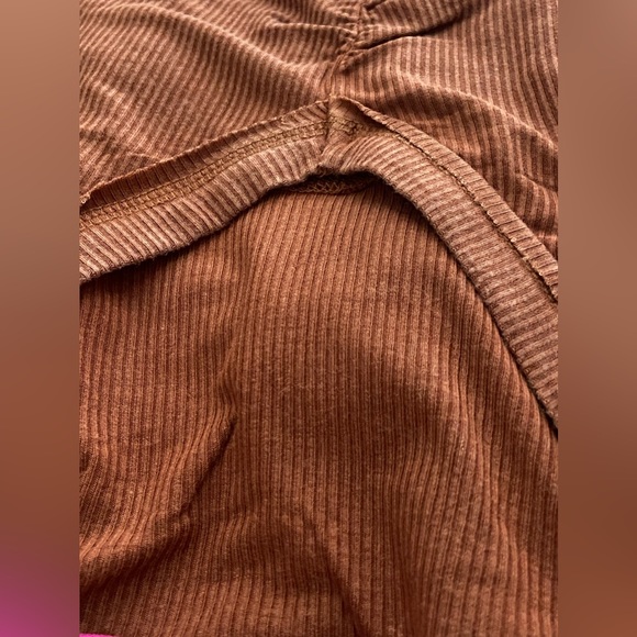 ✌🏼 #1381 Fun Rusty Ruched Stone Washed V Neck Long Sleeve Top - Picture 11 of 17